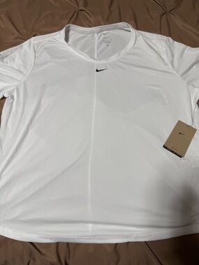 Nike White Short Sleeve Crew Training Tee with Black Swoosh